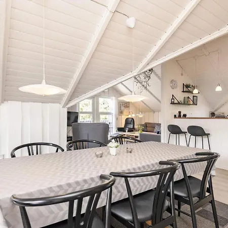 8 Person Holiday In Bl Vand Ferienhaus