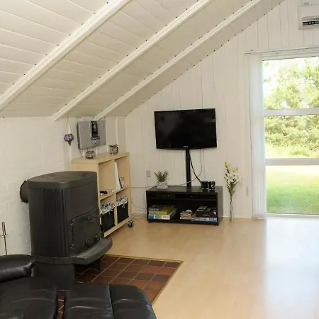 8 Person Holiday In Bl Vand Ferienhaus